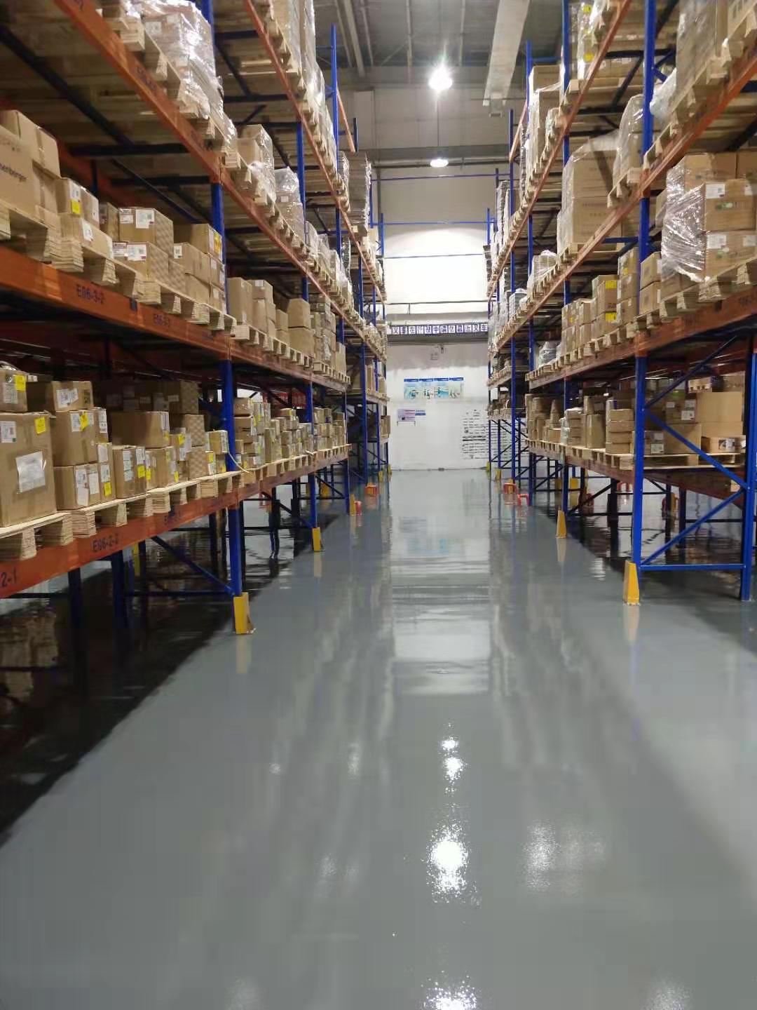 �}��h��ɰ�{��ĥ��ƺ